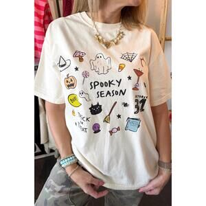 NEW ETTA & EAST halloween icons short sleeve tee in beige